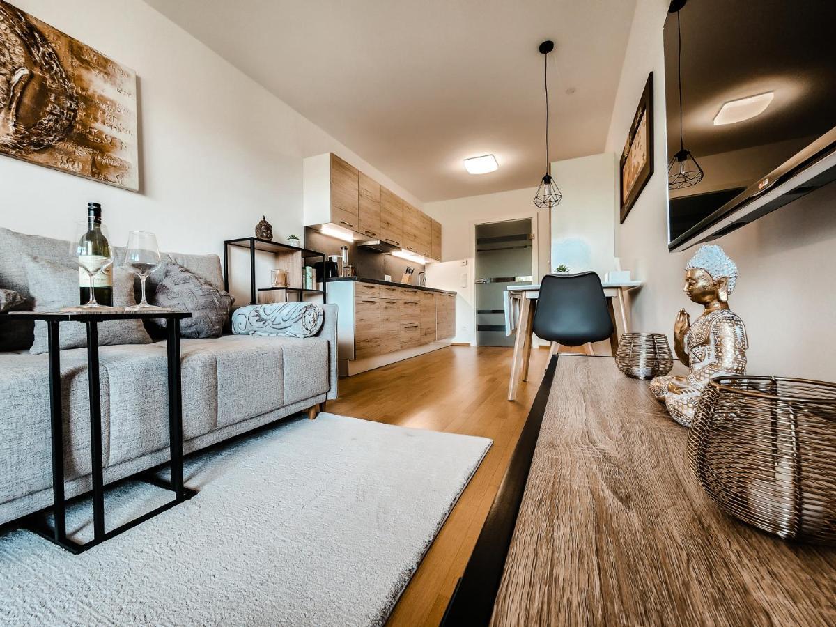 Vienna Green - Modern New Apartment, Old Danube エクステリア 写真