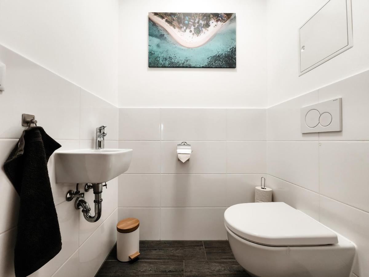 Vienna Green - Modern New Apartment, Old Danube エクステリア 写真