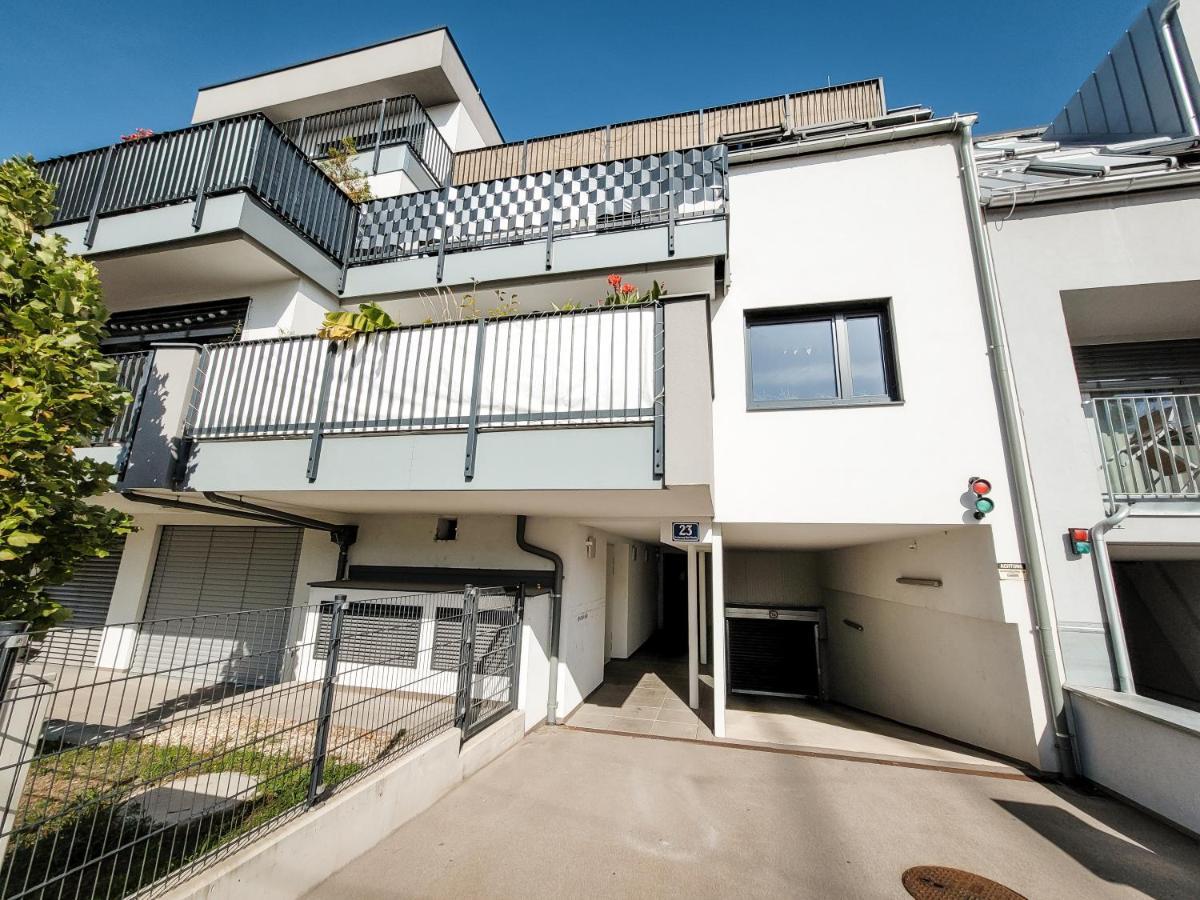 Vienna Green - Modern New Apartment, Old Danube エクステリア 写真